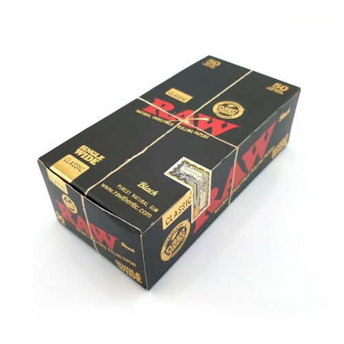 RAW BLACK CLASSIC SINGLE WIDE PAPERS (50)